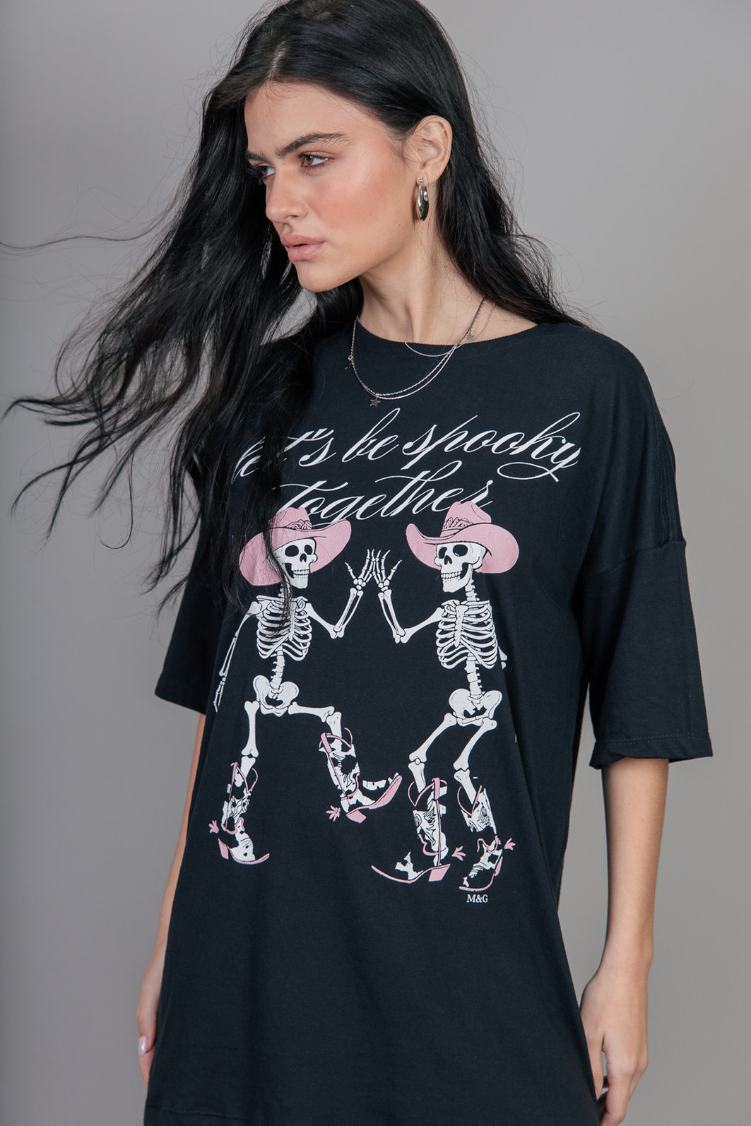 CAMISETA T-SHIRT OVERSIZED PRETA SPOOKY CAMISETA T-SHIRT OVERSIZED PRETA SPOOKY
