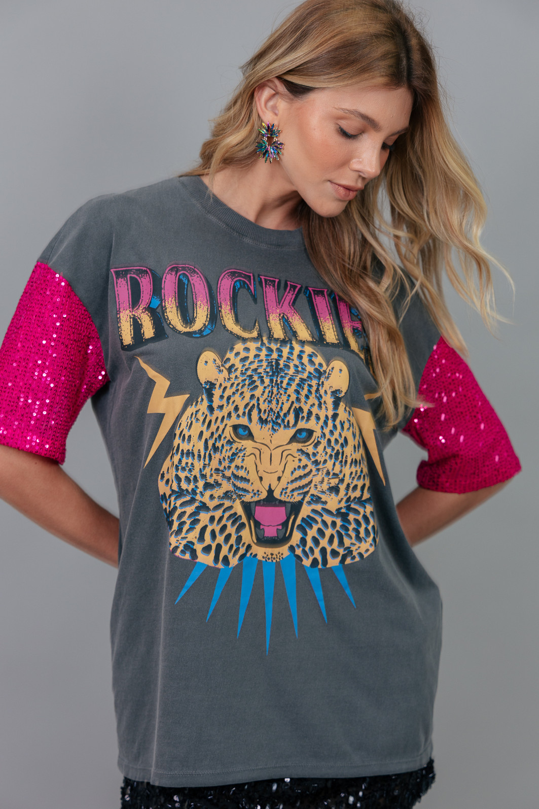 CAMISETA T-SHIRT VINTAGE CHUMBO COM MANGAS DE PAETÊ ROCKIES