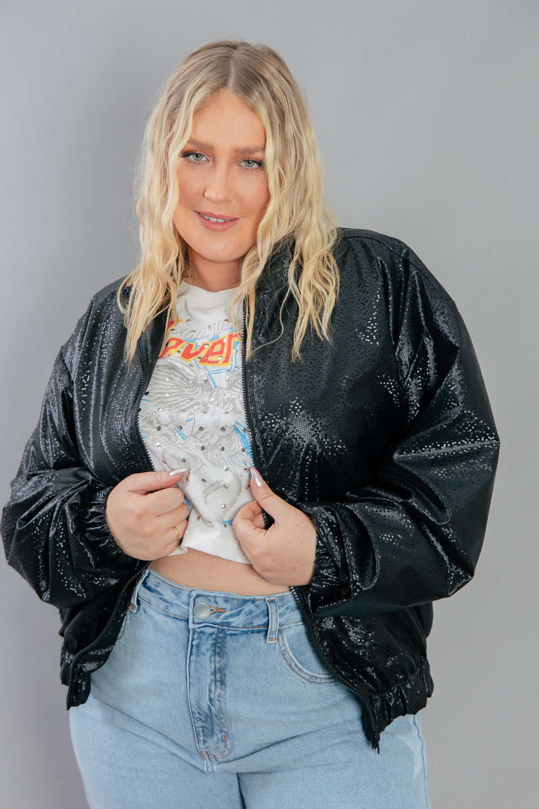 JAQUETA CORTA VENTO PRETO BRILHO JAQUETA CORTA VENTO PRETO BRILHO