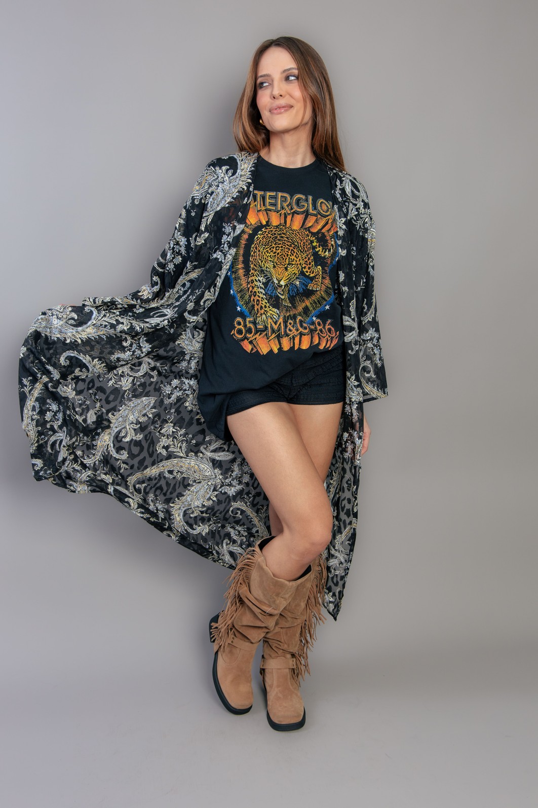 CAMISETA T-SHIRT OVERSIZED ESTONADA PRETA AFTERGLOW CAMISETA T-SHIRT OVERSIZED ESTONADA PRETA AFTERGLOW