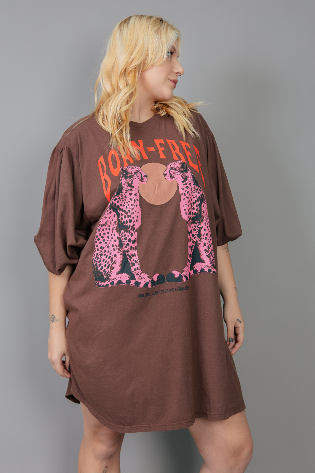 VESTIDO AMPLO COM MANGA BUFANTE BORN FREE
