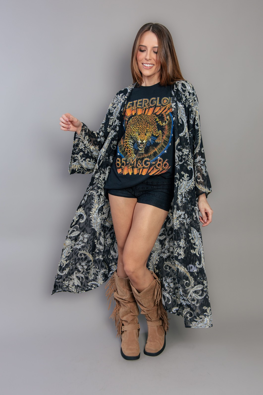KIMONO EM TECIDO DEVORÊ ESTAMPADO PAISLEY KIMONO EM TECIDO DEVORÊ ESTAMPADO PAISLEY