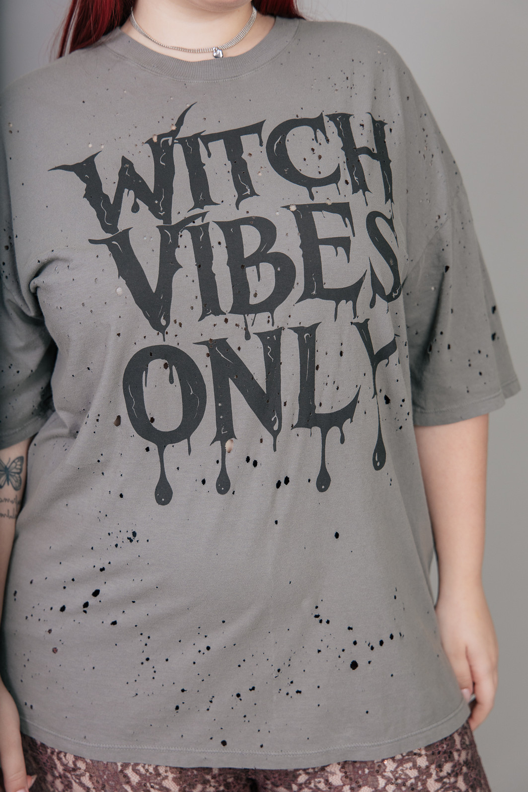 CAMISETA T-SHIRT VINTAGE CHUMBO COM EFEITO TRAÇA THE DISCO CAMISETA T-SHIRT VINTAGE CHUMBO COM EFEITO TRAÇA THE DISCO