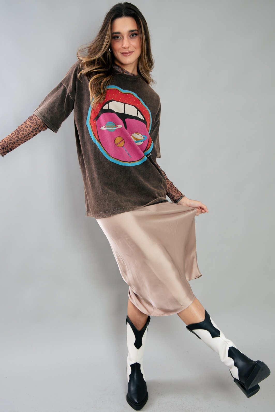 CAMISETA T-SHIRT OVERSIZED MARMORIZADA LOLLIPOP CAMISETA T-SHIRT OVERSIZED MARMORIZADA LOLLIPOP