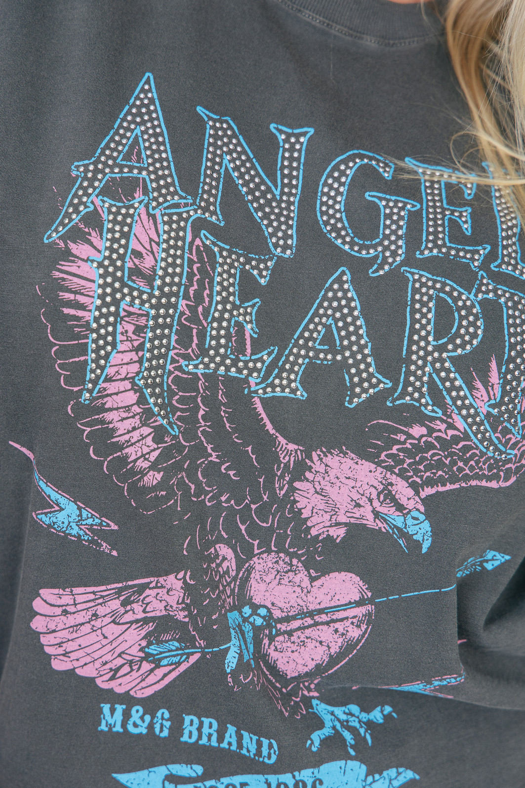 CAMISETA T-SHIRT VINTAGE CHUMBO ANGEL HEART COM APLIQUE