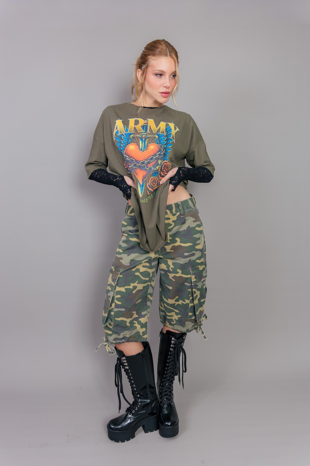 BERMUDA CARGO MILITAR CINTURA MÉDIA CAMUFLADA BERMUDA CARGO MILITAR CINTURA MÉDIA CAMUFLADA