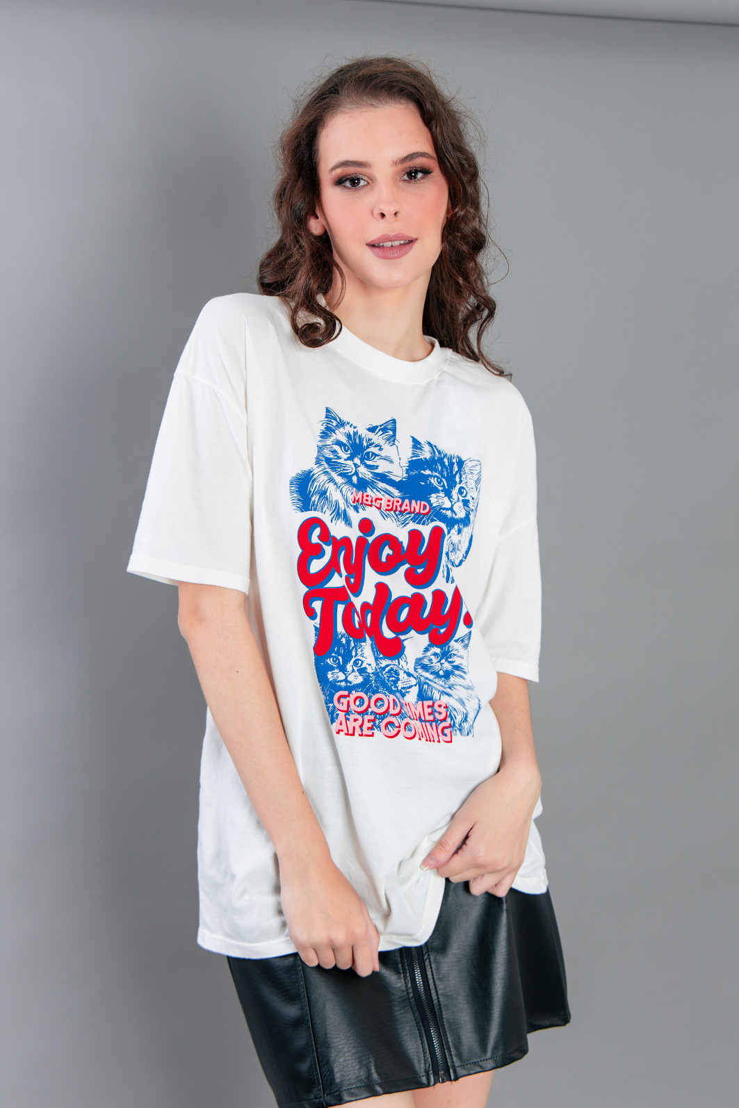 CAMISETA T-SHIRT VINTAGE OFF WHITE ENJOY TODAY CAMISETA T-SHIRT VINTAGE OFF WHITE ENJOY TODAY