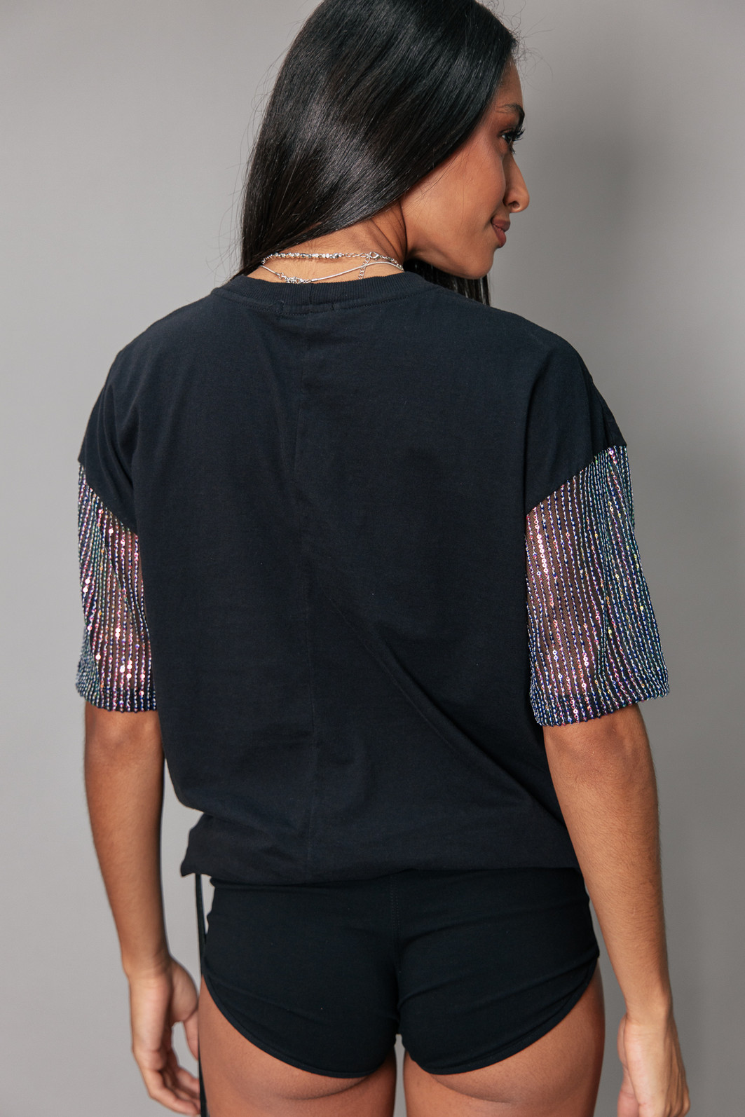 T-SHIRT VINTAGE MANGAS PAETÊS FURTACOR UNINVITED T-SHIRT VINTAGE MANGAS PAETÊS FURTACOR UNINVITED