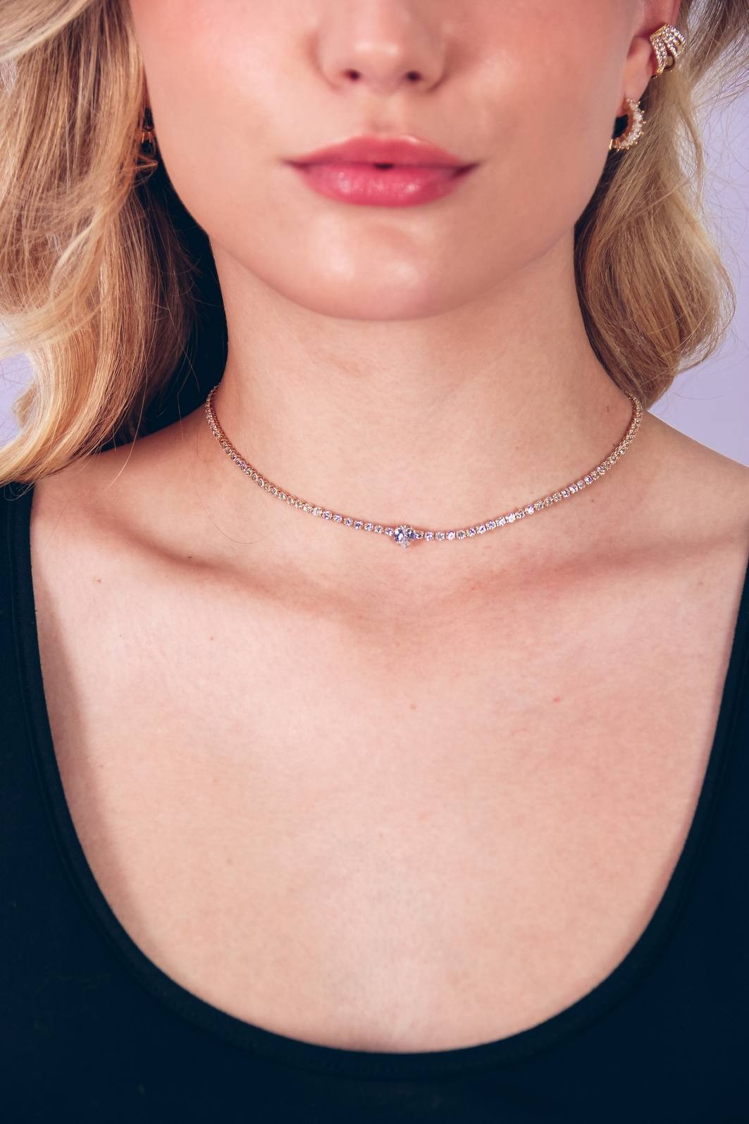 CHOKER DOURADA STRASS CORAÇÃO CRISTAL
