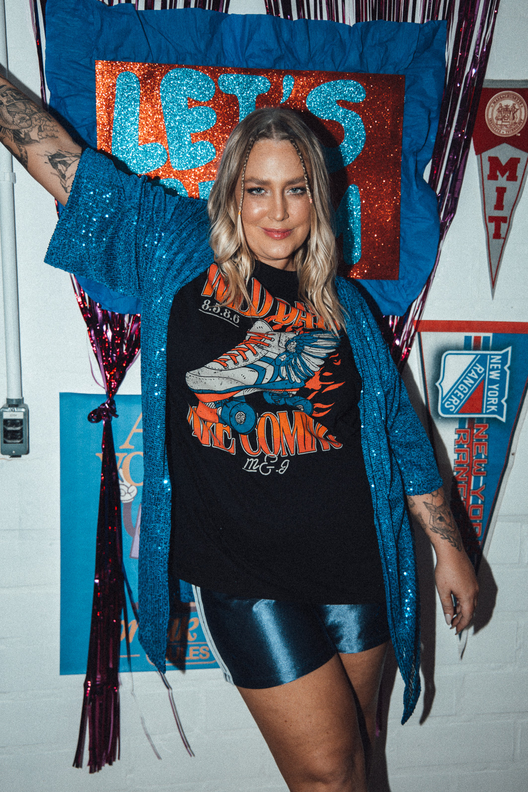 CAMISETA T-SHIRT VINTAGE PRETA WILD DAYS CAMISETA T-SHIRT VINTAGE PRETA WILD DAYS