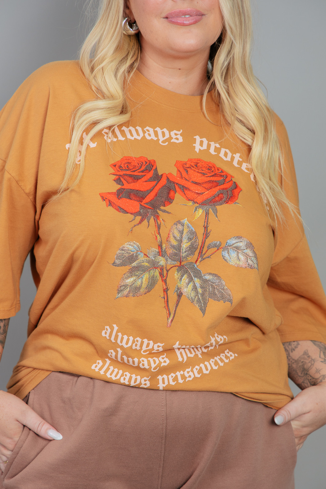 CAMISETA T-SHIRT VINTAGE AMARELA IT ALWAYS