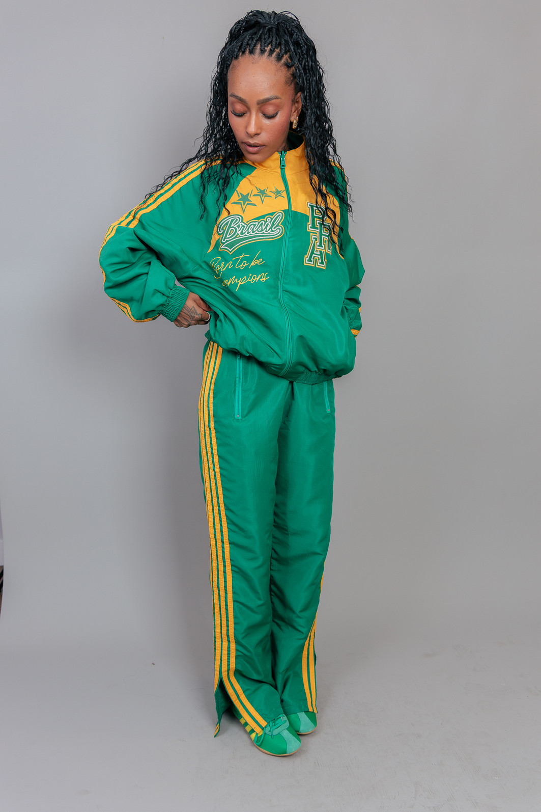 CALÇA ESPORTIVA BRASIL VERDE E AMARELO CALÇA ESPORTIVA BRASIL VERDE E AMARELO