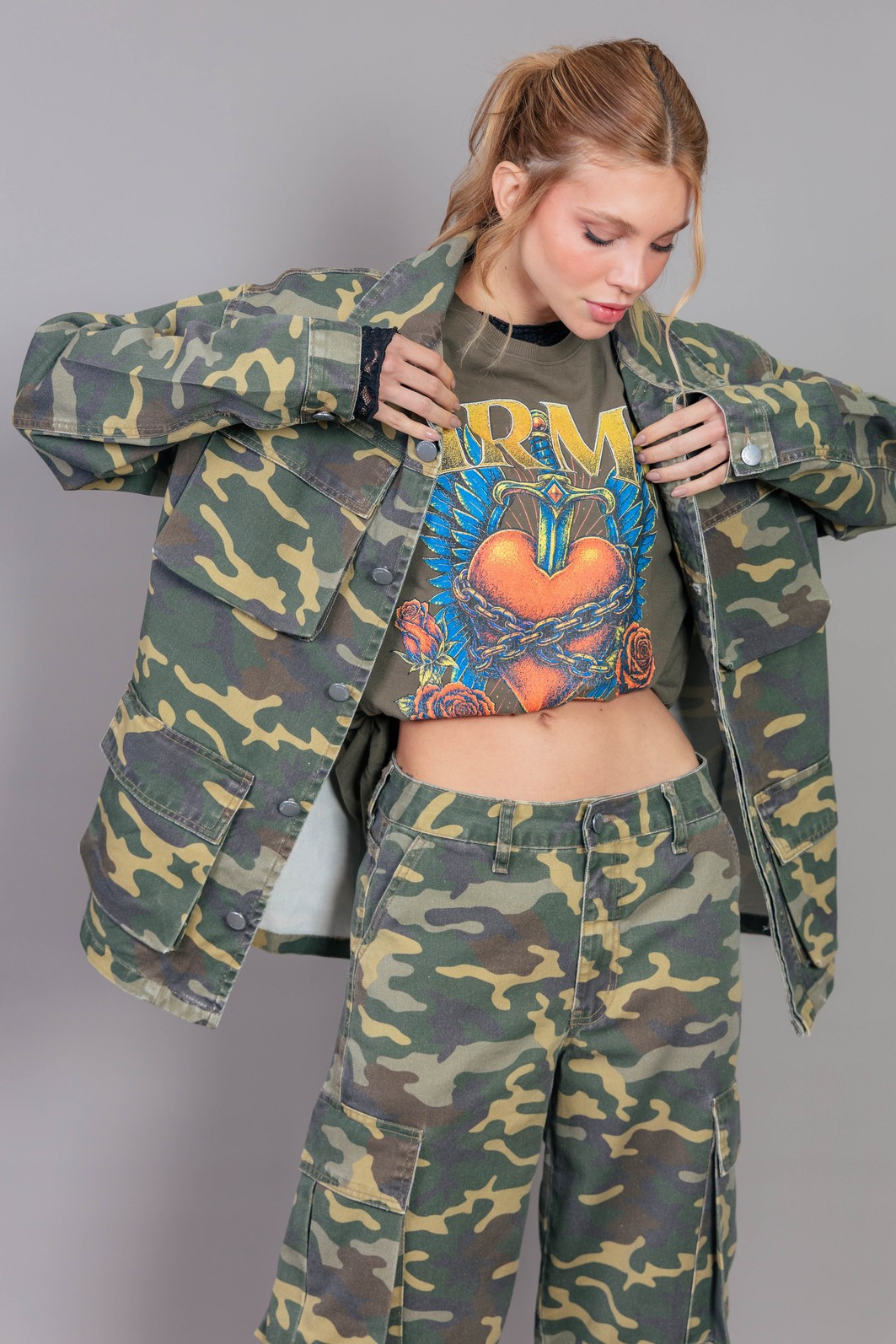 JAQUETA PARKA CARGO MILITAR CAMUFLADA JAQUETA PARKA CARGO MILITAR CAMUFLADA