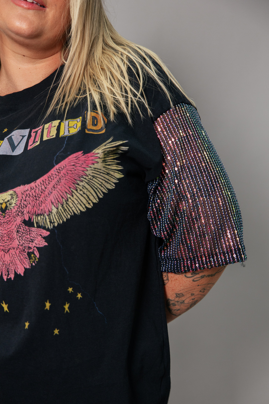 T-SHIRT VINTAGE MANGAS PAETÊS FURTACOR UNINVITED T-SHIRT VINTAGE MANGAS PAETÊS FURTACOR UNINVITED