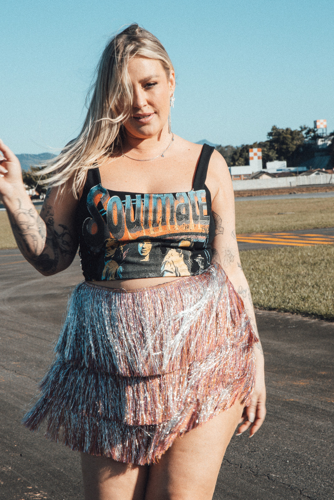 SHORT SAIA COM FRANJAS MULTICOLOR