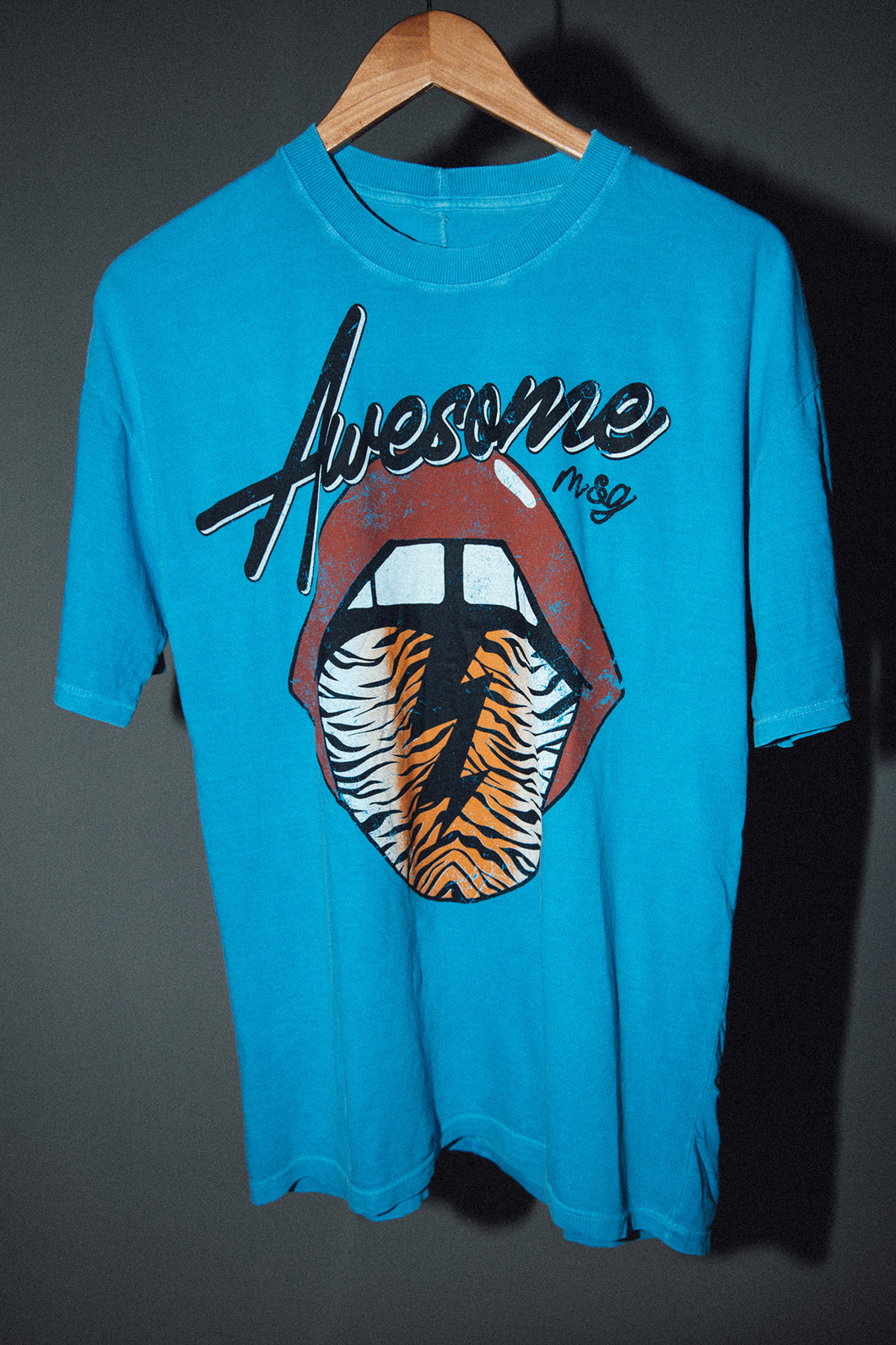 T-SHIRT VINTAGE AZUL AWESOME
