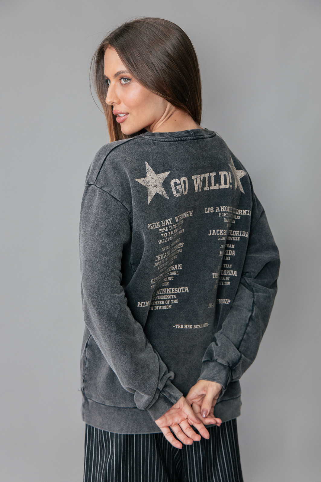CASACO DE MOLETOM OVERSIZED PRETO MARMORIZADO WILDCATS