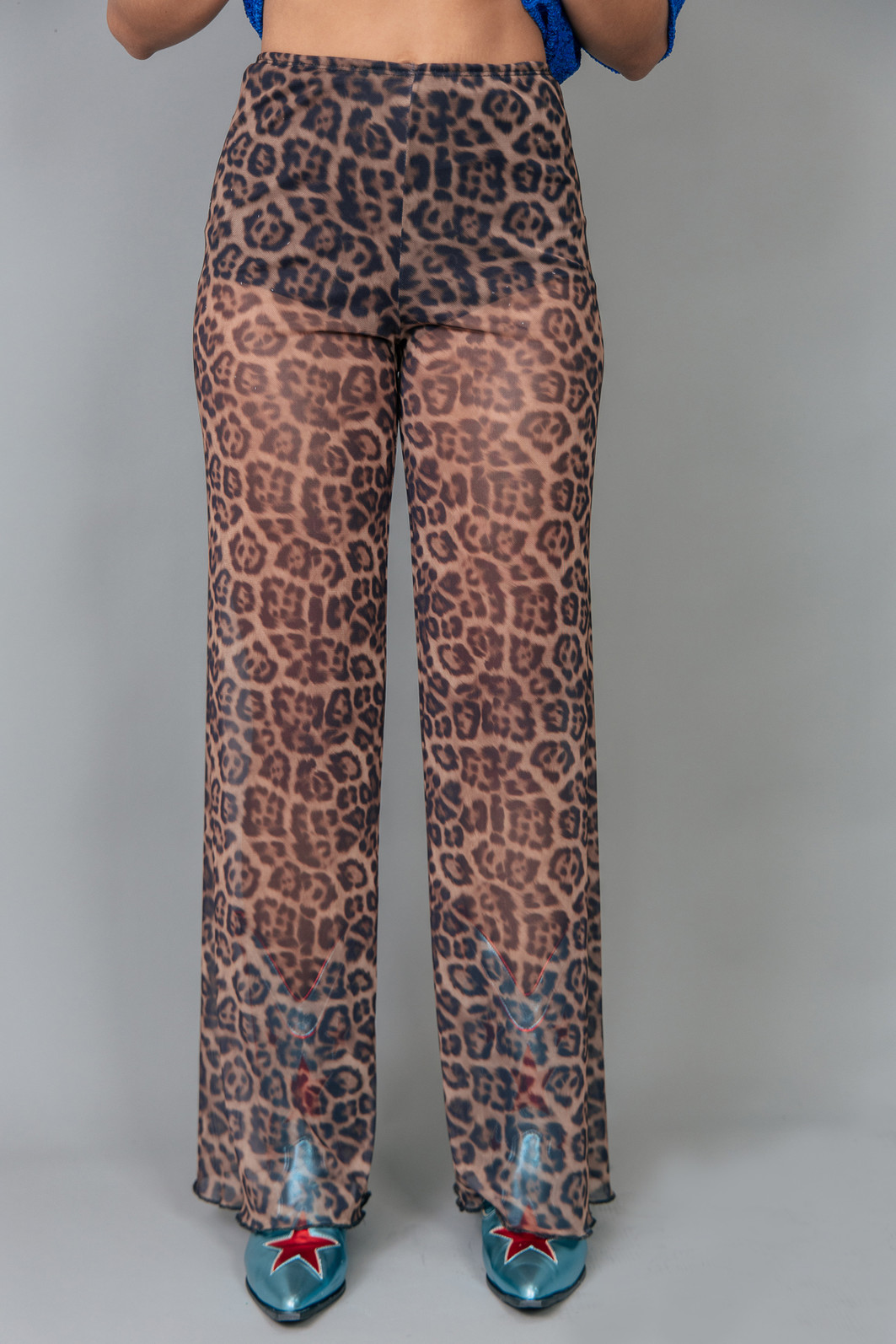 CALÇA ESTAMPA ONÇA NEW DE TULE COM FORRO CALÇA ESTAMPA ONÇA NEW DE TULE COM FORRO