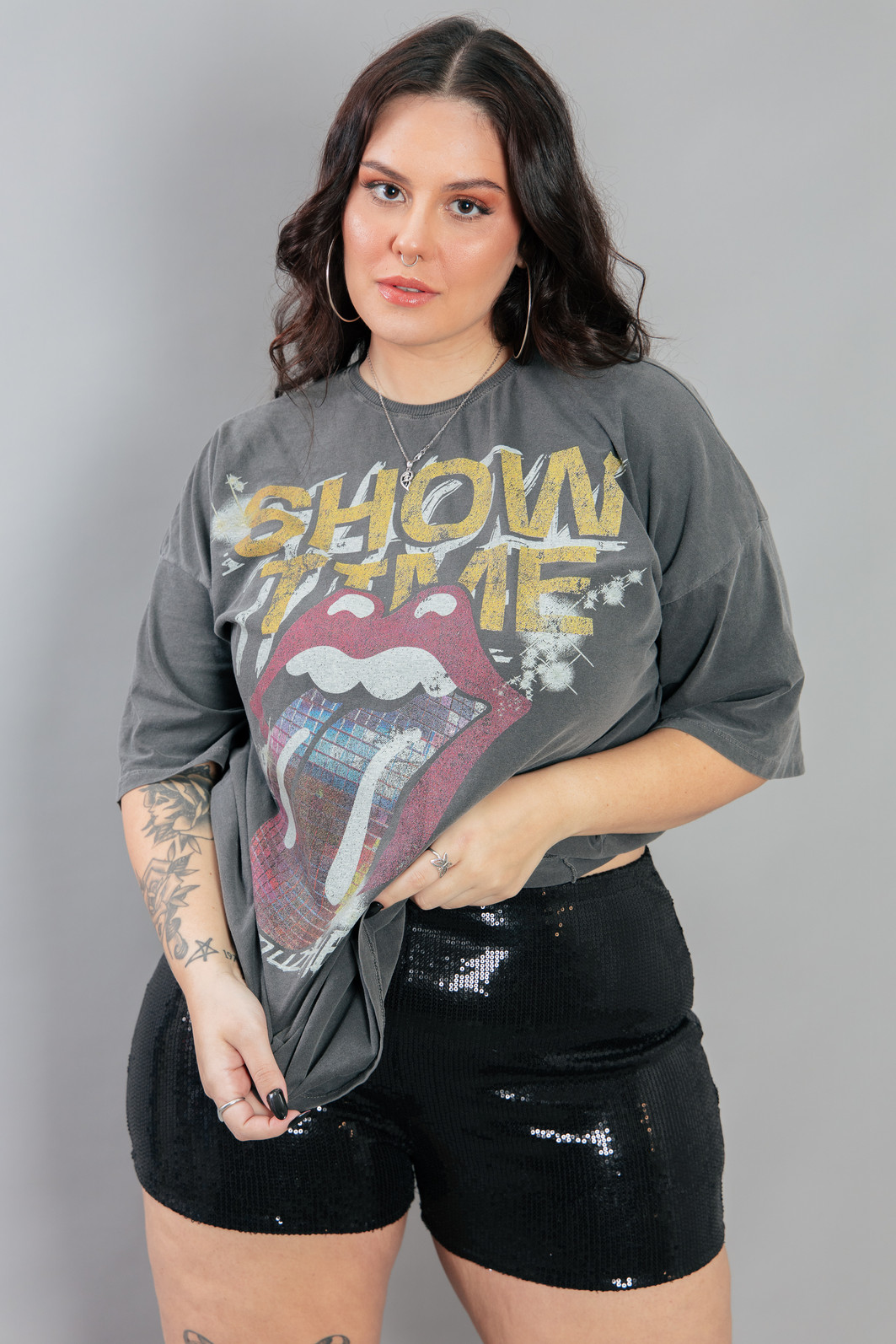 MINI SHORT PRETO DE PAETÊ