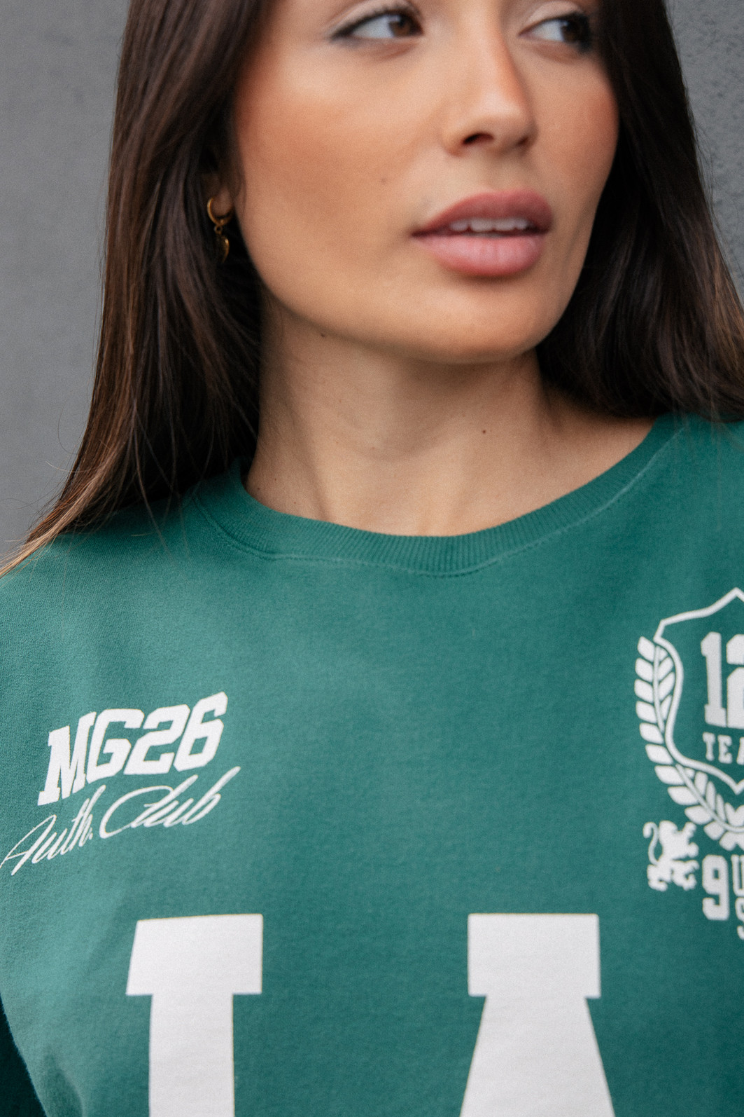 CASACO DE MOLETOM OVERSIZED VERDE UNIVERSITY CASACO DE MOLETOM OVERSIZED VERDE UNIVERSITY