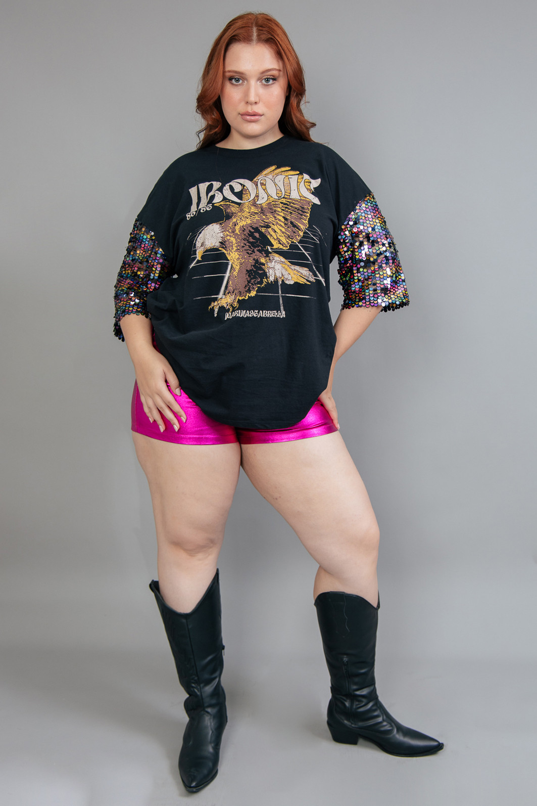 T-SHIRT VINTAGE COM MANGAS PAETÊ MULTICOLOR IRONIC T-SHIRT VINTAGE COM MANGAS PAETÊ MULTICOLOR IRONIC