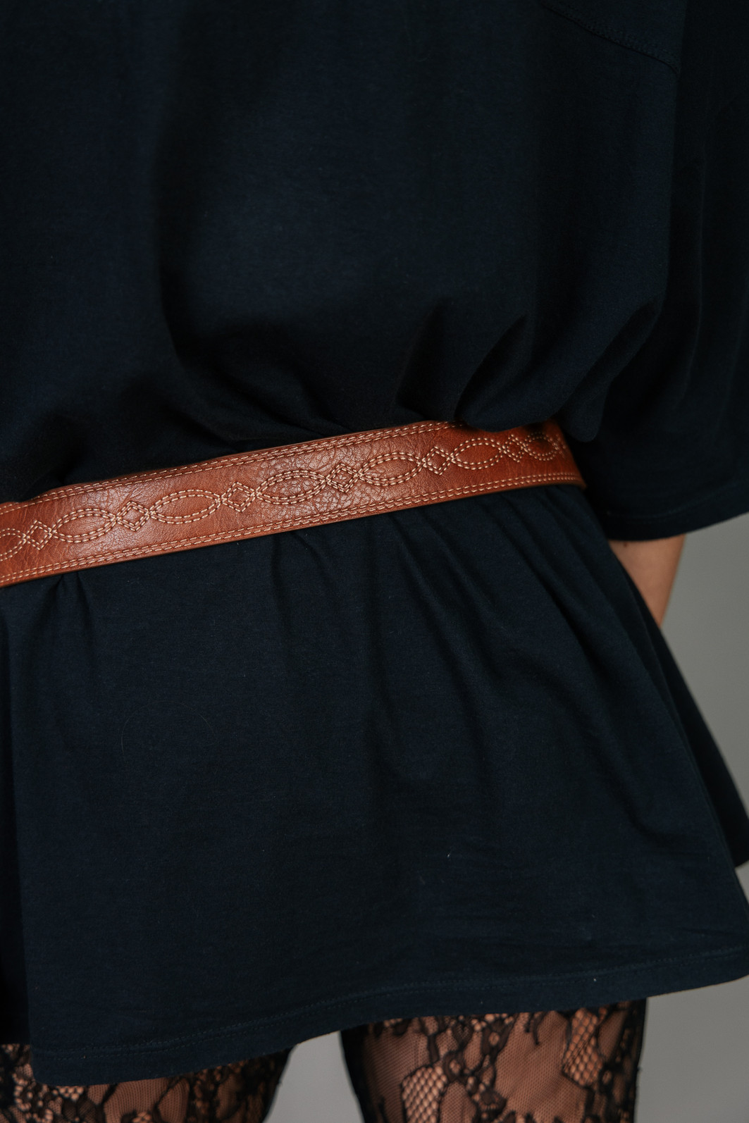 CINTO VINTAGE BOHO CARAMELO COM BORDADO CINTO VINTAGE BOHO CARAMELO COM BORDADO