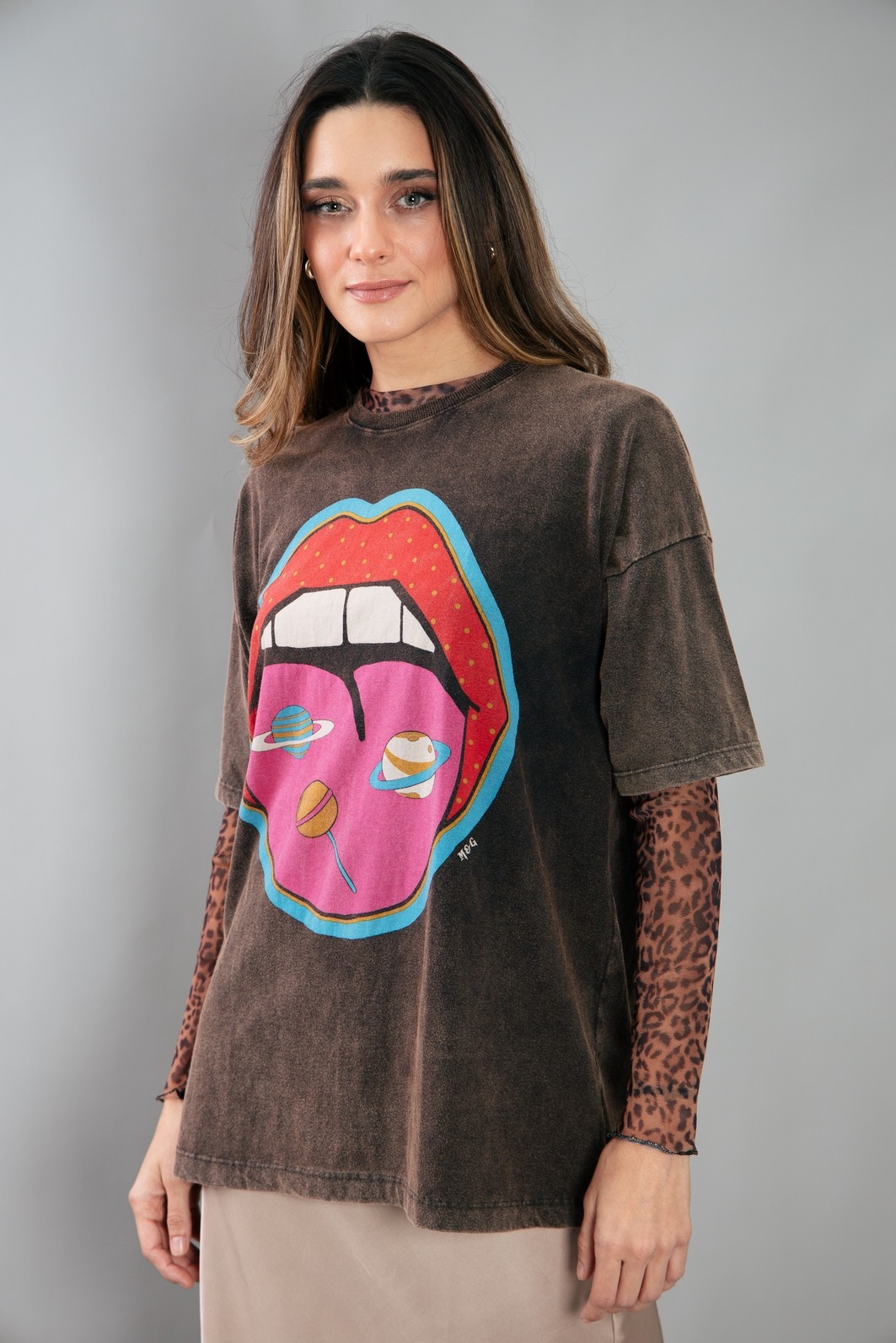 CAMISETA T-SHIRT OVERSIZED MARMORIZADA LOLLIPOP CAMISETA T-SHIRT OVERSIZED MARMORIZADA LOLLIPOP