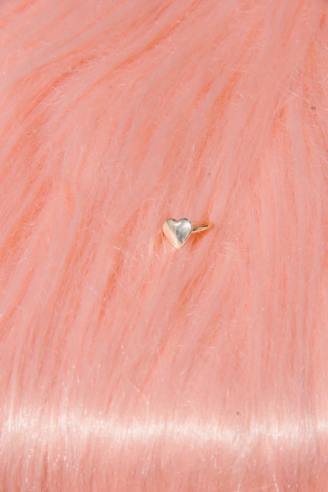 PIERCING CORAÇÃO DOURADO