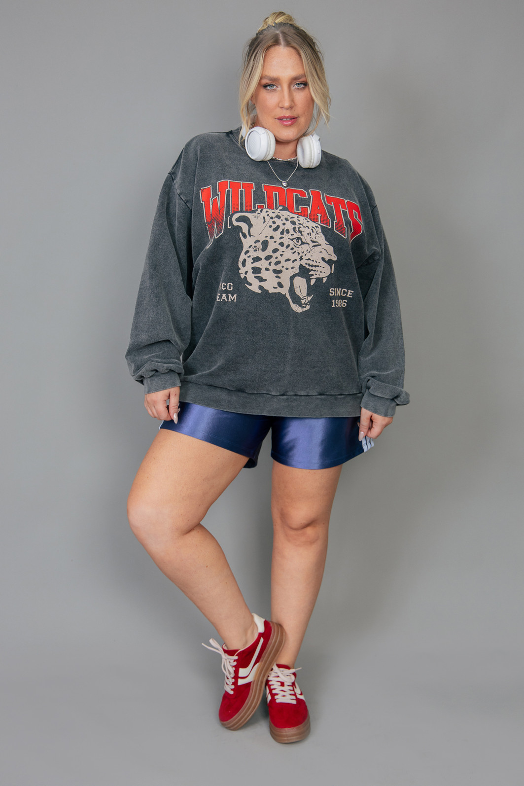 CASACO DE MOLETOM OVERSIZED PRETO MARMORIZADO WILDCATS