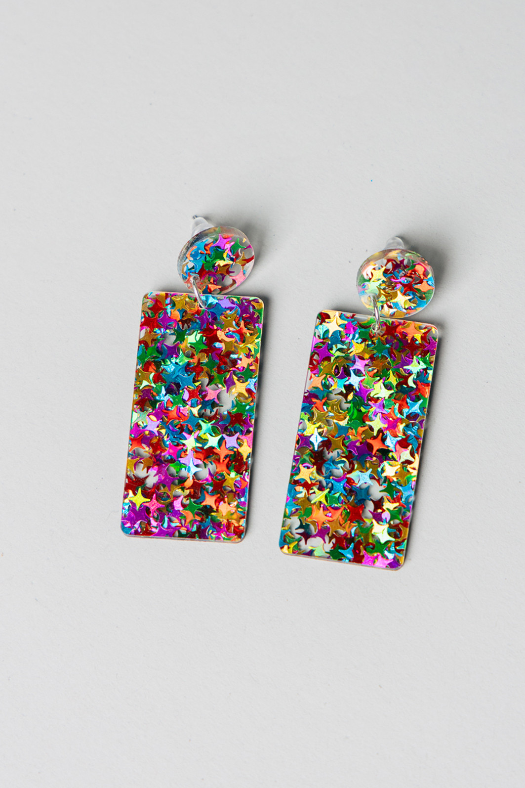 BRINCO ACRÍLICO RETANGULAR COLORIDO BRINCO ACRÍLICO RETANGULAR COLORIDO