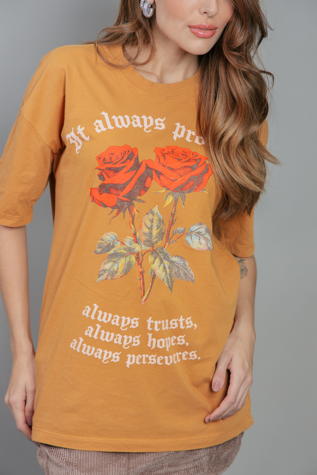 CAMISETA T-SHIRT VINTAGE AMARELA IT ALWAYS