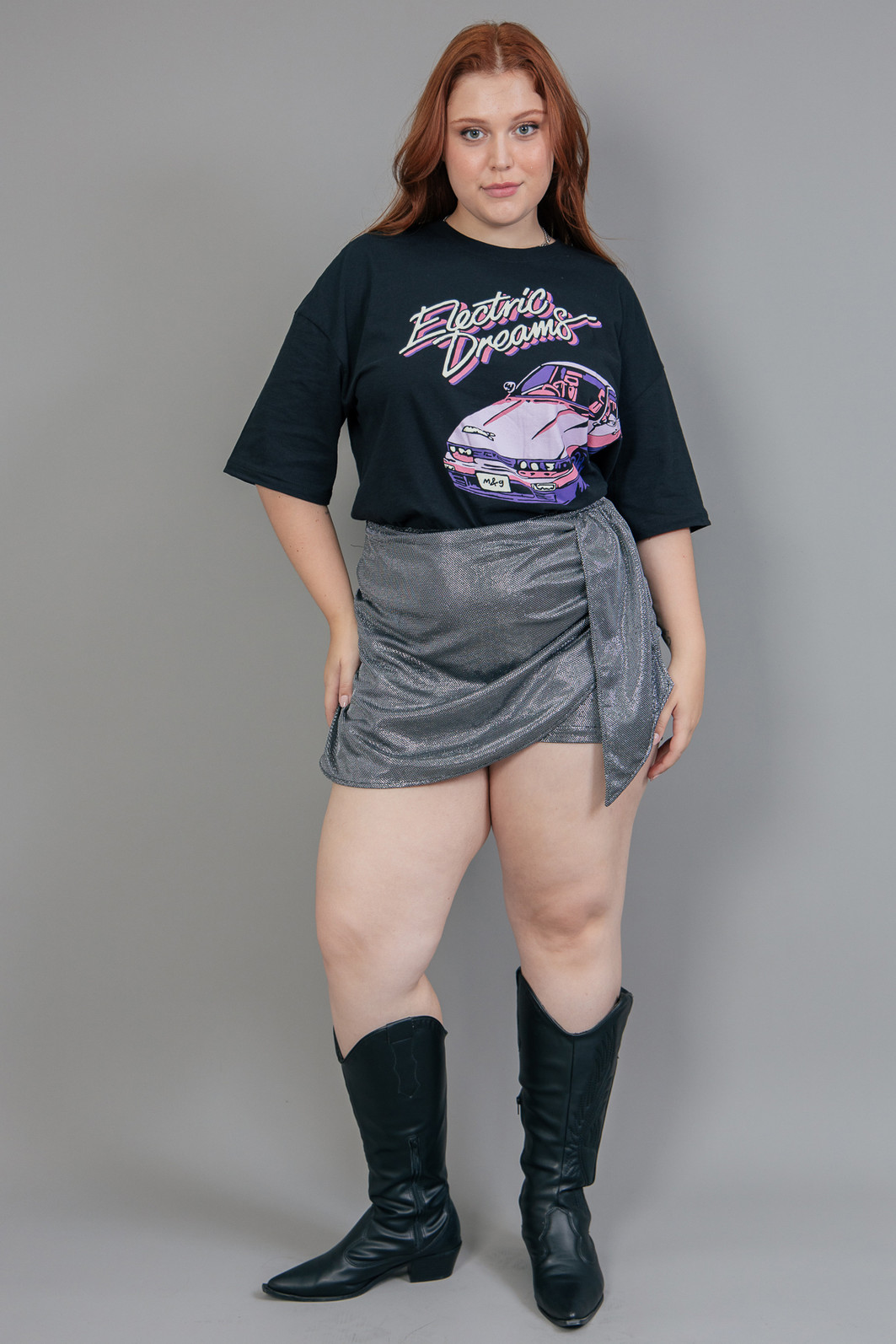 SHORT SAIA MALHA PRATA COM DETALHE FRENTE