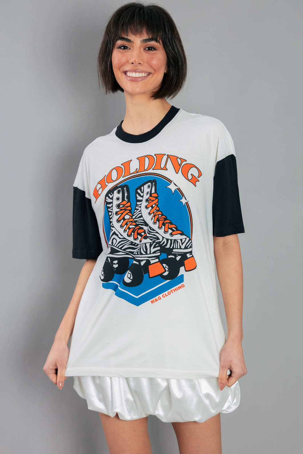 CAMISETA T-SHIRT VINTAGE OFF WHITE COM MANGAS PRETA HOLDING