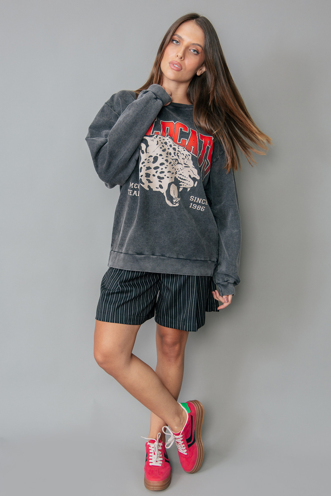 CASACO DE MOLETOM OVERSIZED PRETO MARMORIZADO WILDCATS
