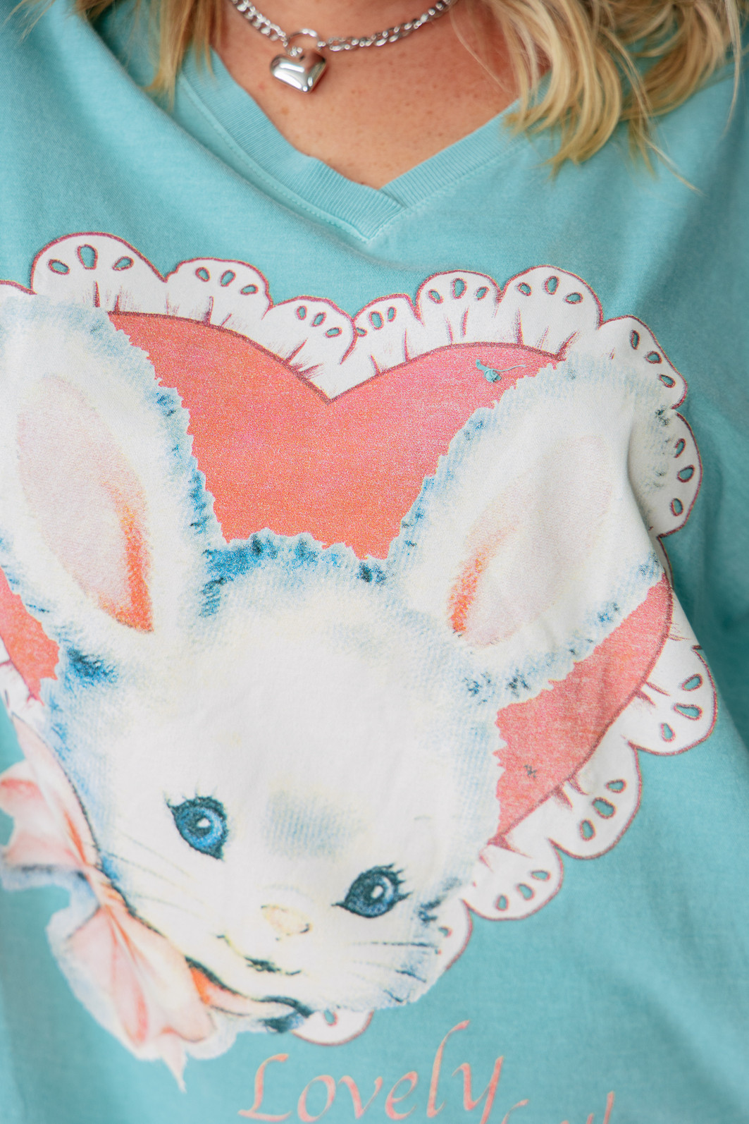 T-SHIRT OVERSIZED DECOTE V VERDE EASTER T-SHIRT OVERSIZED DECOTE V VERDE EASTER