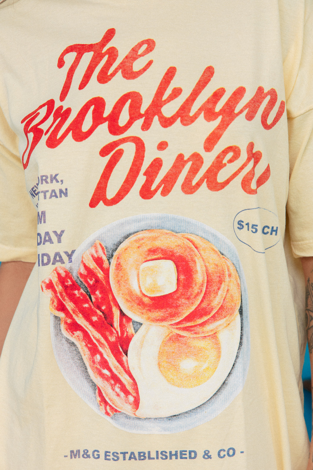 CAMISETA T-SHIRT OVERSIZED AMARELA THE BROOKLYN