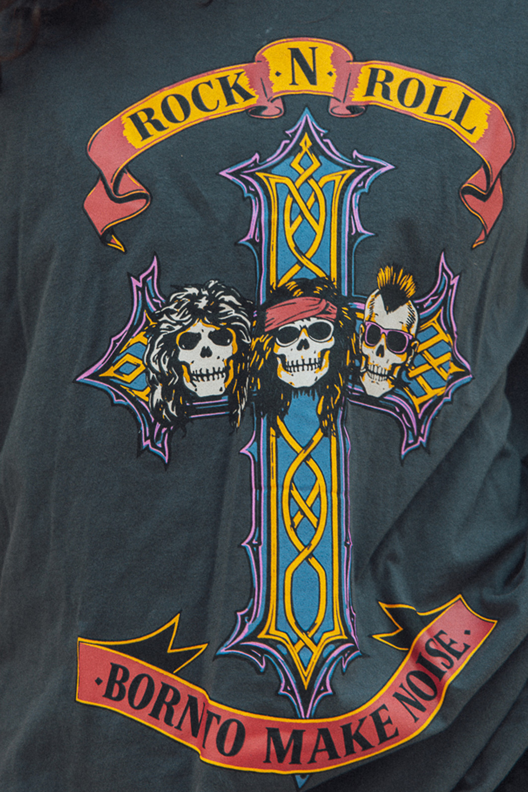 CAMISETA T-SHIRT OVERSIZED CINZA ROCK N GUNS CAMISETA T-SHIRT OVERSIZED CINZA ROCK N GUNS