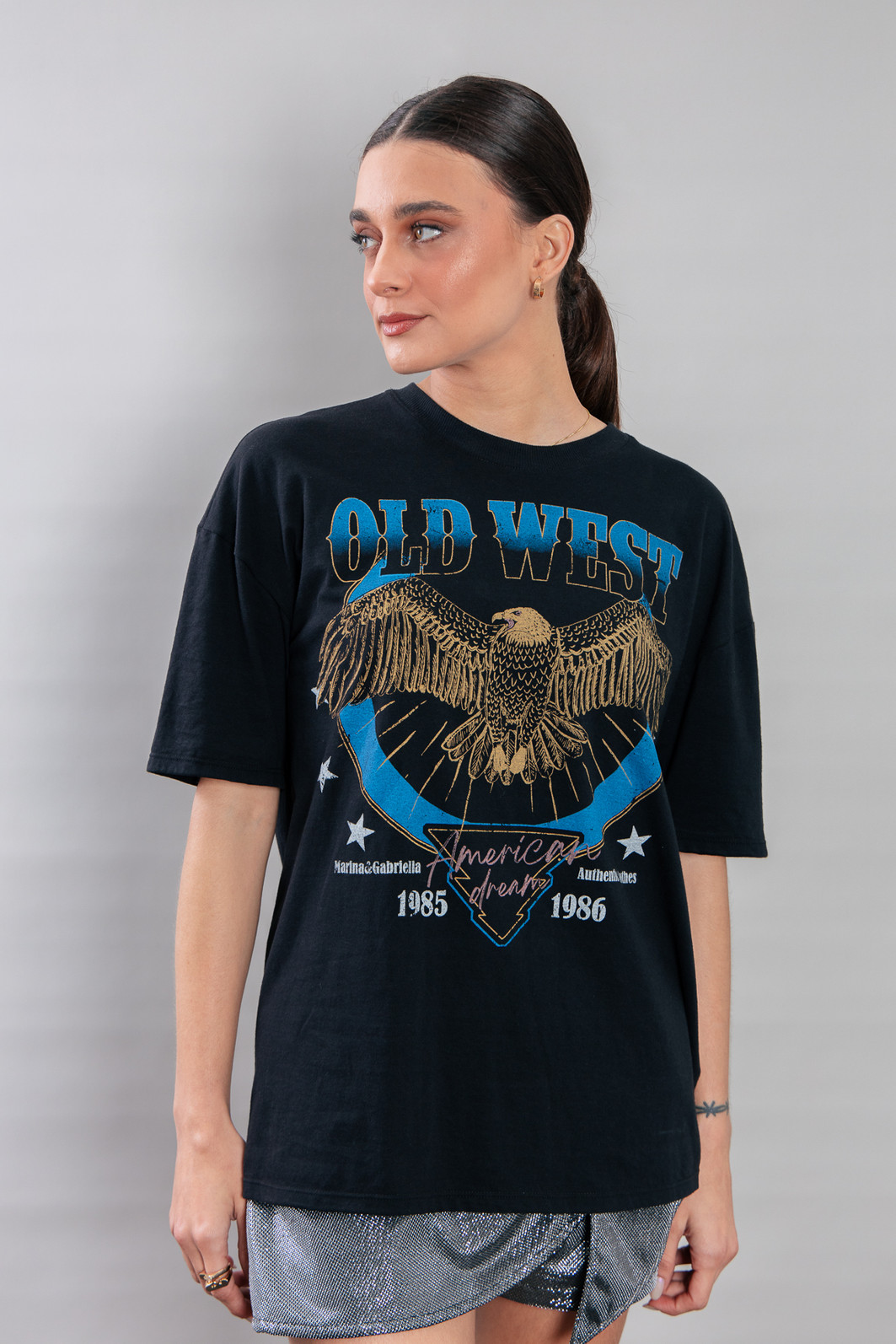 CAMISETA T-SHIRT VINTAGE PRETA OLD WEST COM FRANJAS COSTA CAMISETA T-SHIRT VINTAGE PRETA OLD WEST COM FRANJAS COSTA