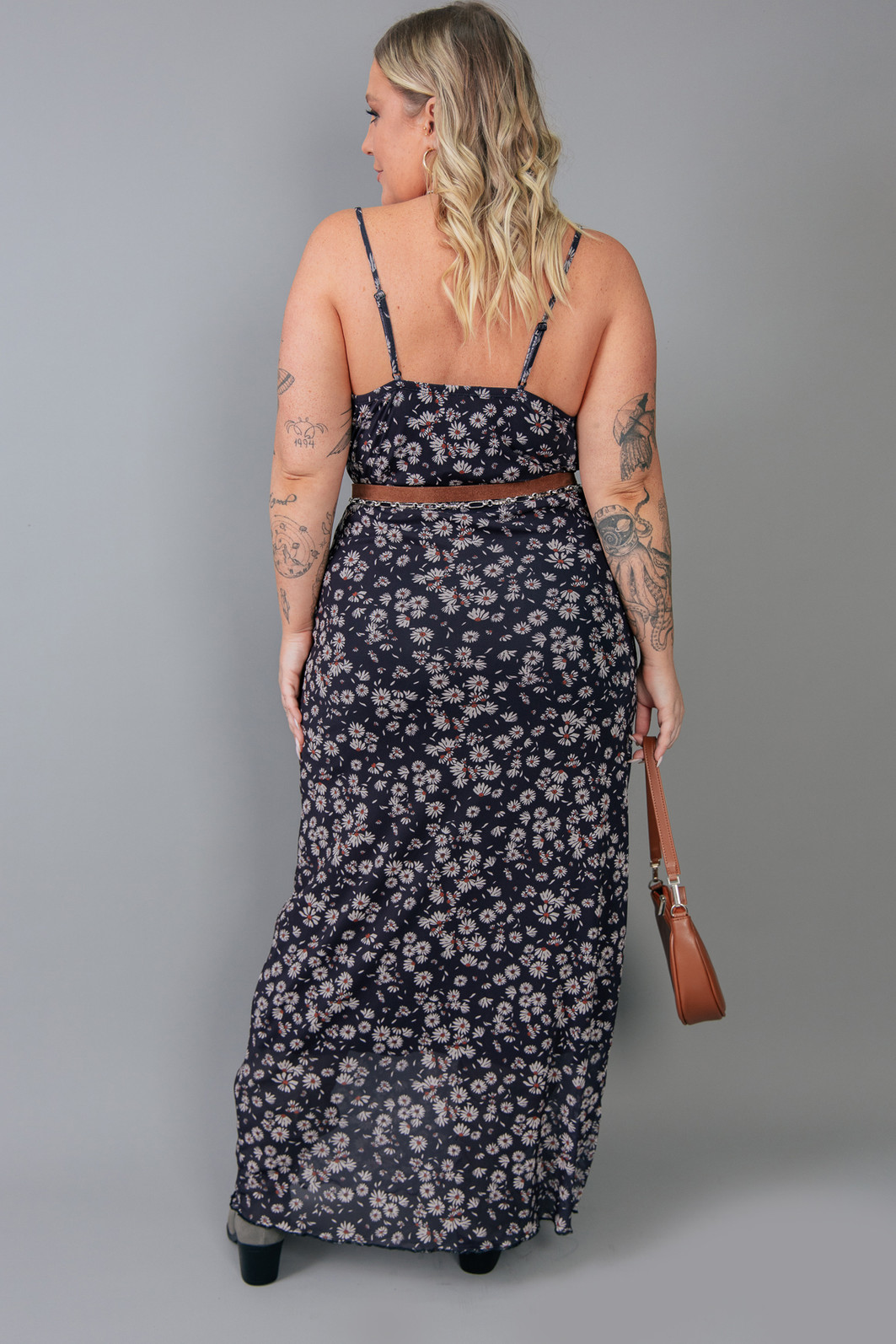 VESTIDO SLIP DRESS TULE FLORAL LIBERTY VESTIDO SLIP DRESS TULE FLORAL LIBERTY