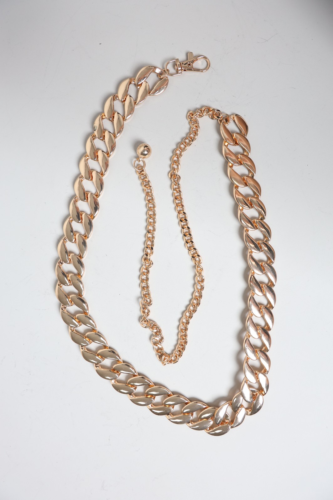 CINTO DOURADO CORRENTE CINTO DOURADO CORRENTE