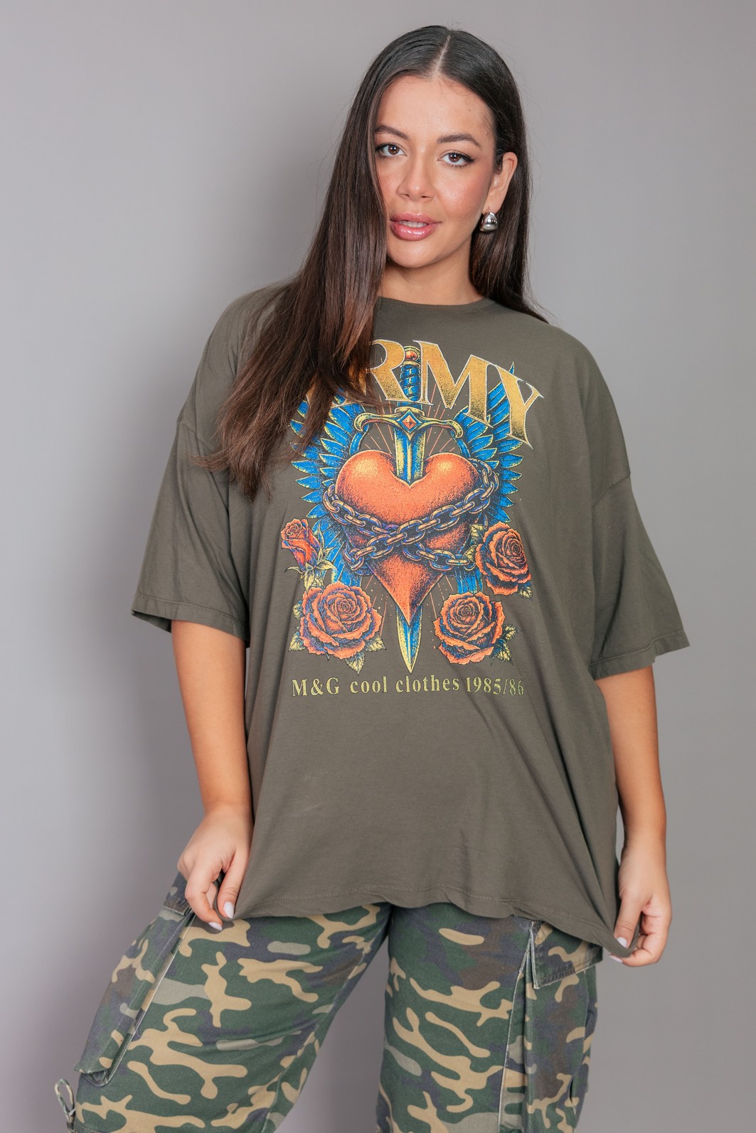 CAMISETA T-SHIRT OVERSIZED VERDE ARMY CAMISETA T-SHIRT OVERSIZED VERDE ARMY