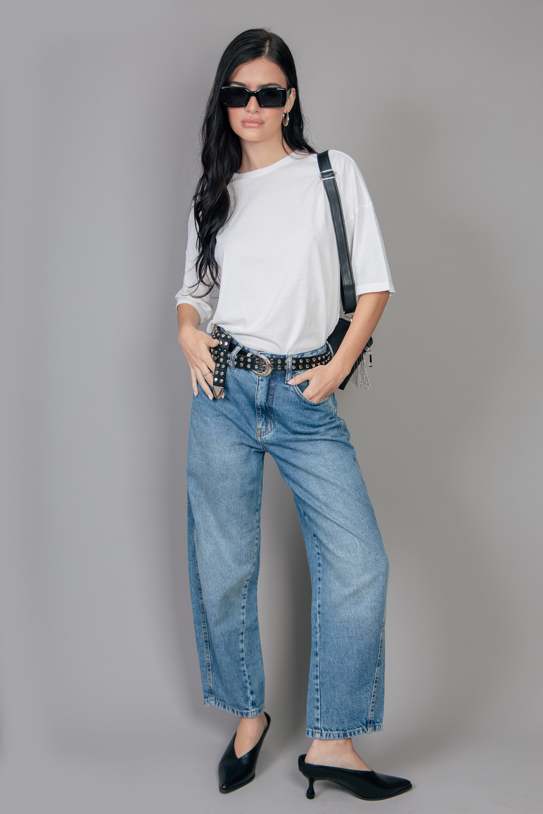 CAMISETA T-SHIRT OVERSIZED BÁSICA OFF WHTE CAMISETA T-SHIRT OVERSIZED BÁSICA OFF WHTE