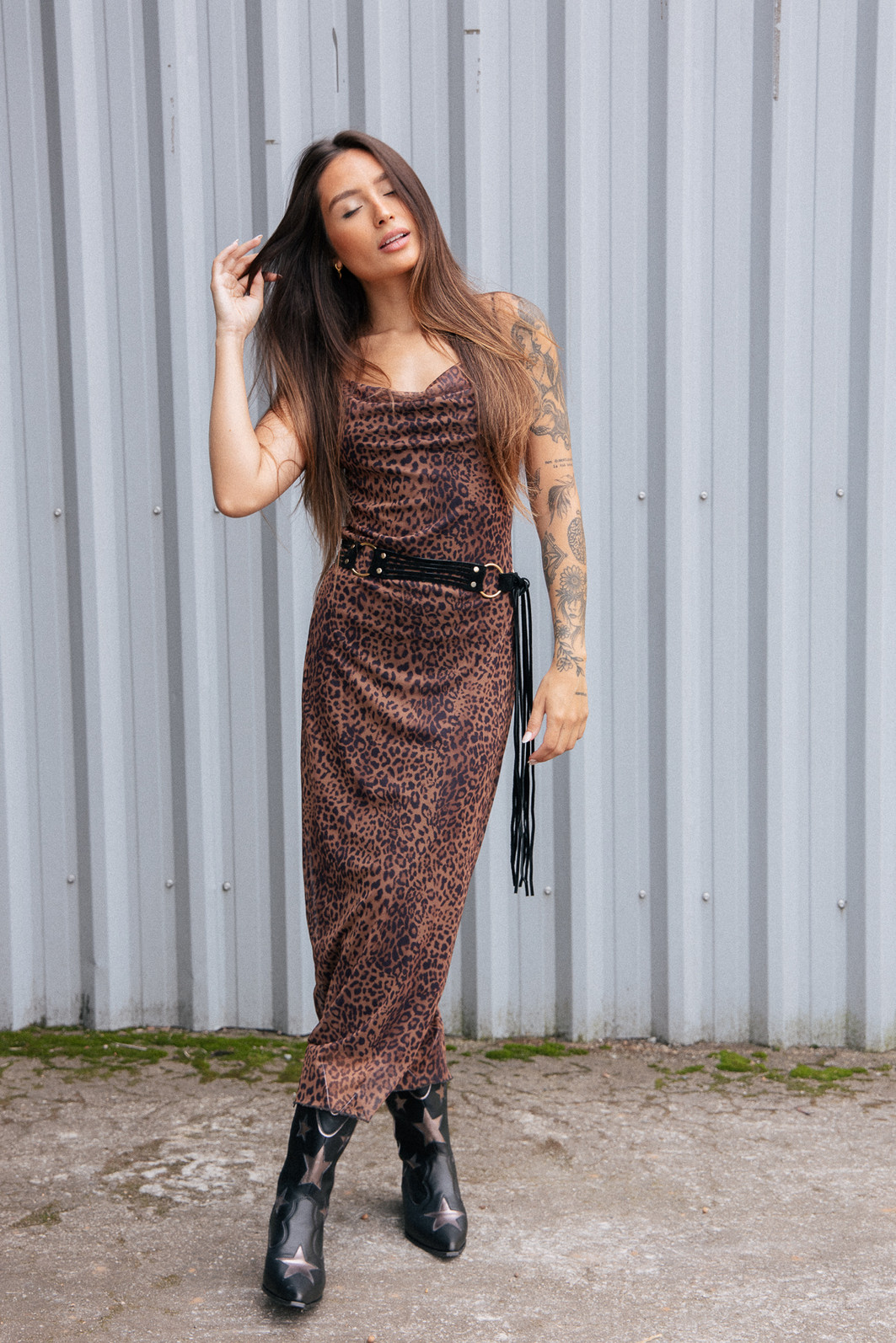 VESTIDO LONGO SLIP DRESS TULE DE ONCINHA VESTIDO LONGO SLIP DRESS TULE DE ONCINHA