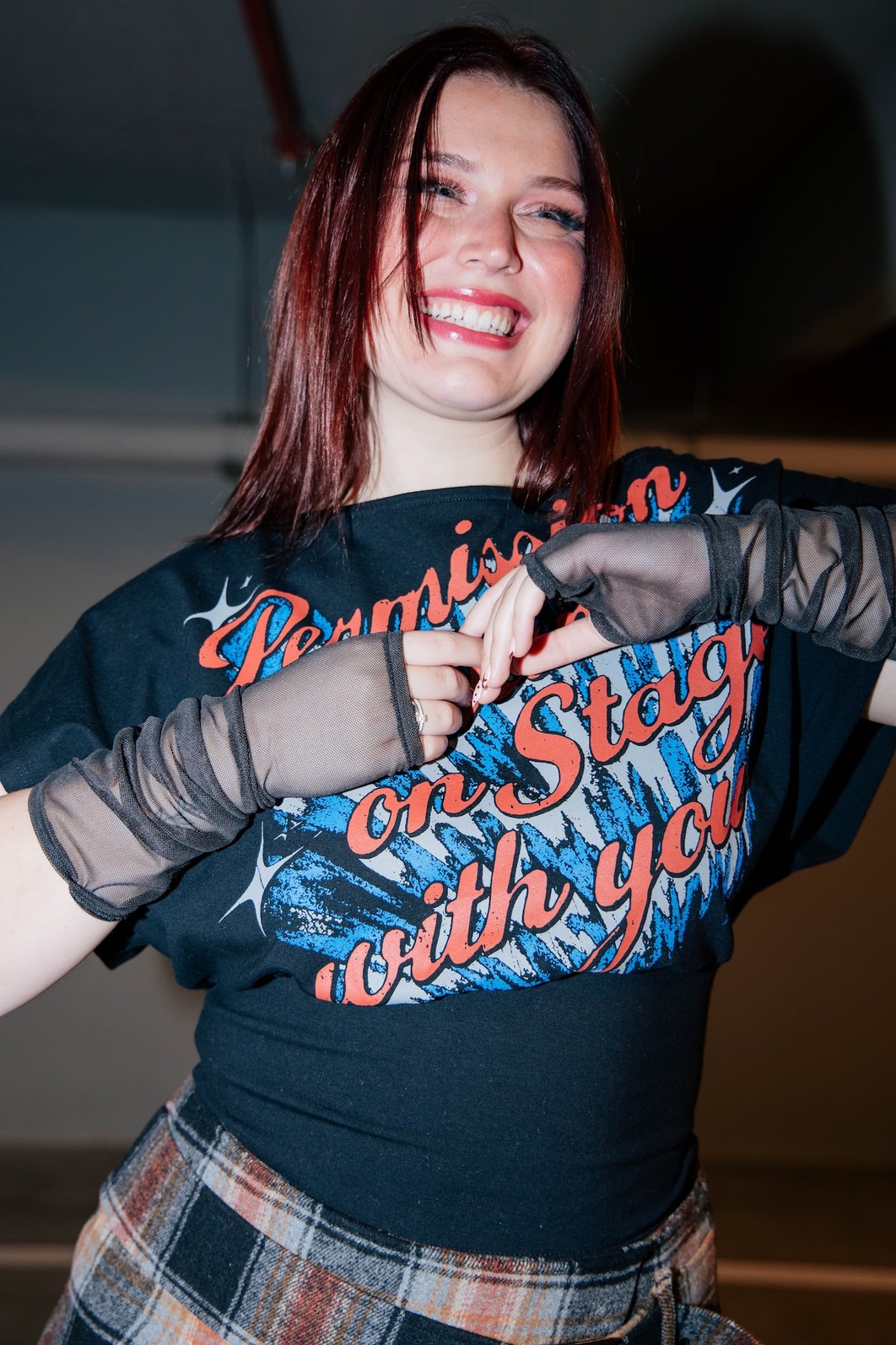 LUVA ARM SLEEVE EM TULE PRETO