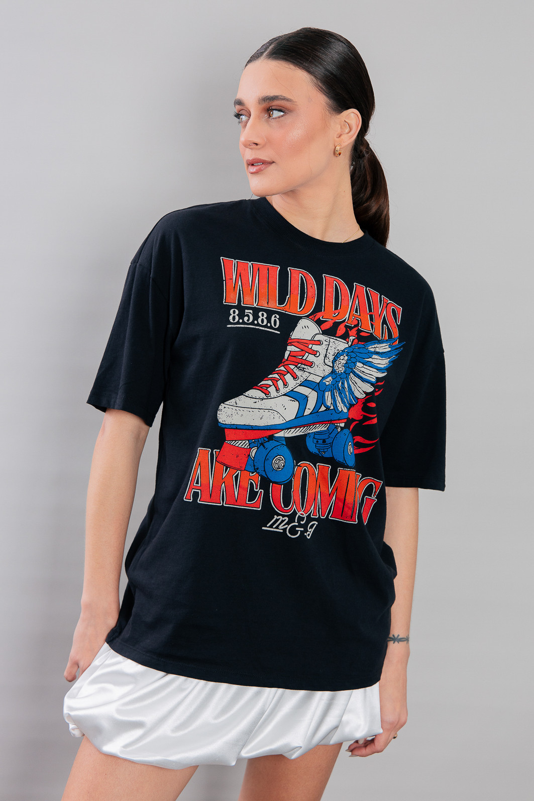 CAMISETA T-SHIRT VINTAGE PRETA WILD DAYS CAMISETA T-SHIRT VINTAGE PRETA WILD DAYS