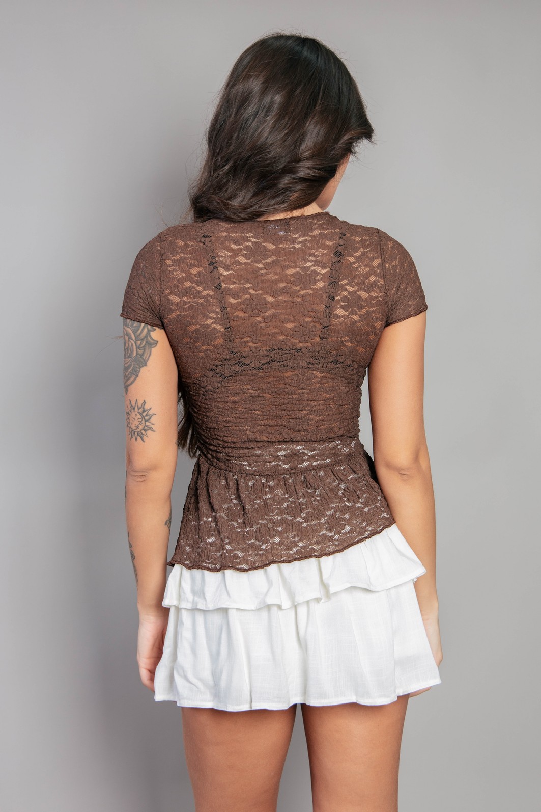 SHORT SAIA DE TECIDO COM LASTEX E BABADOS OFF WHITE SHORT SAIA DE TECIDO COM LASTEX E BABADOS OFF WHITE