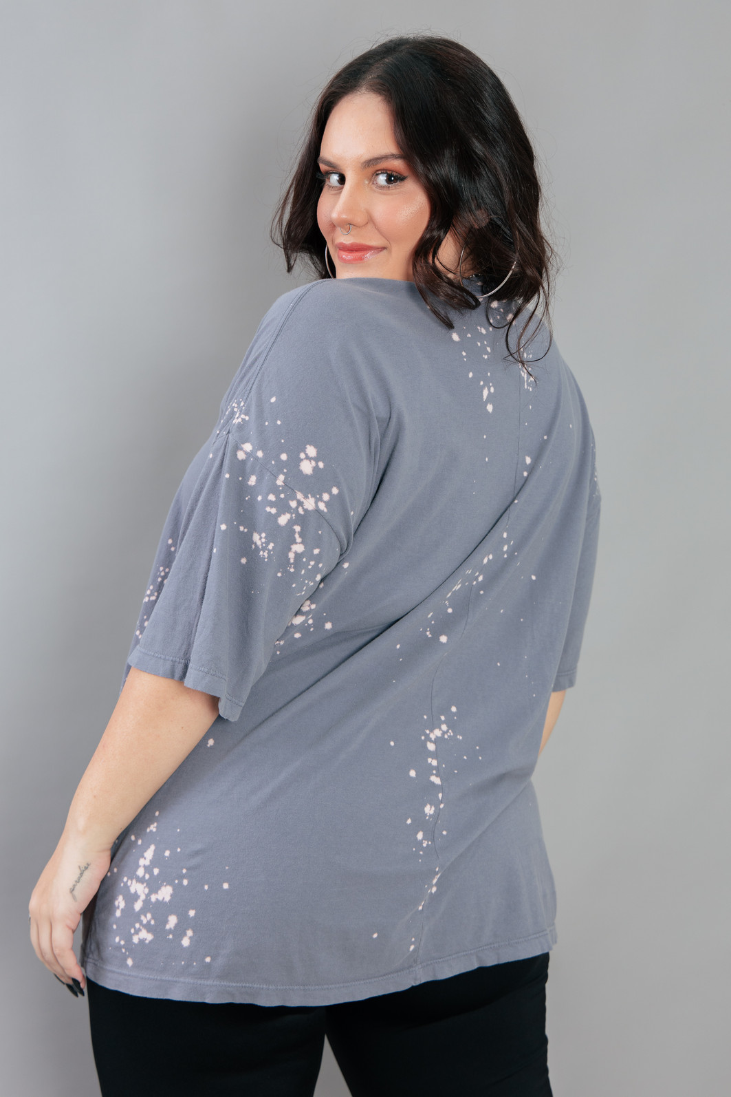 CAMISETA T-SHIRT OVERSIZED AZUL SERENDIPITY COM RESPINGOS