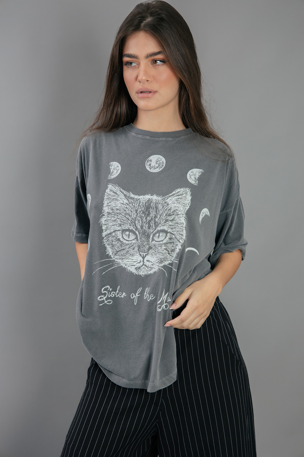 CAMISETA T-SHIRT OVERSIZED CINZA SISTER OF