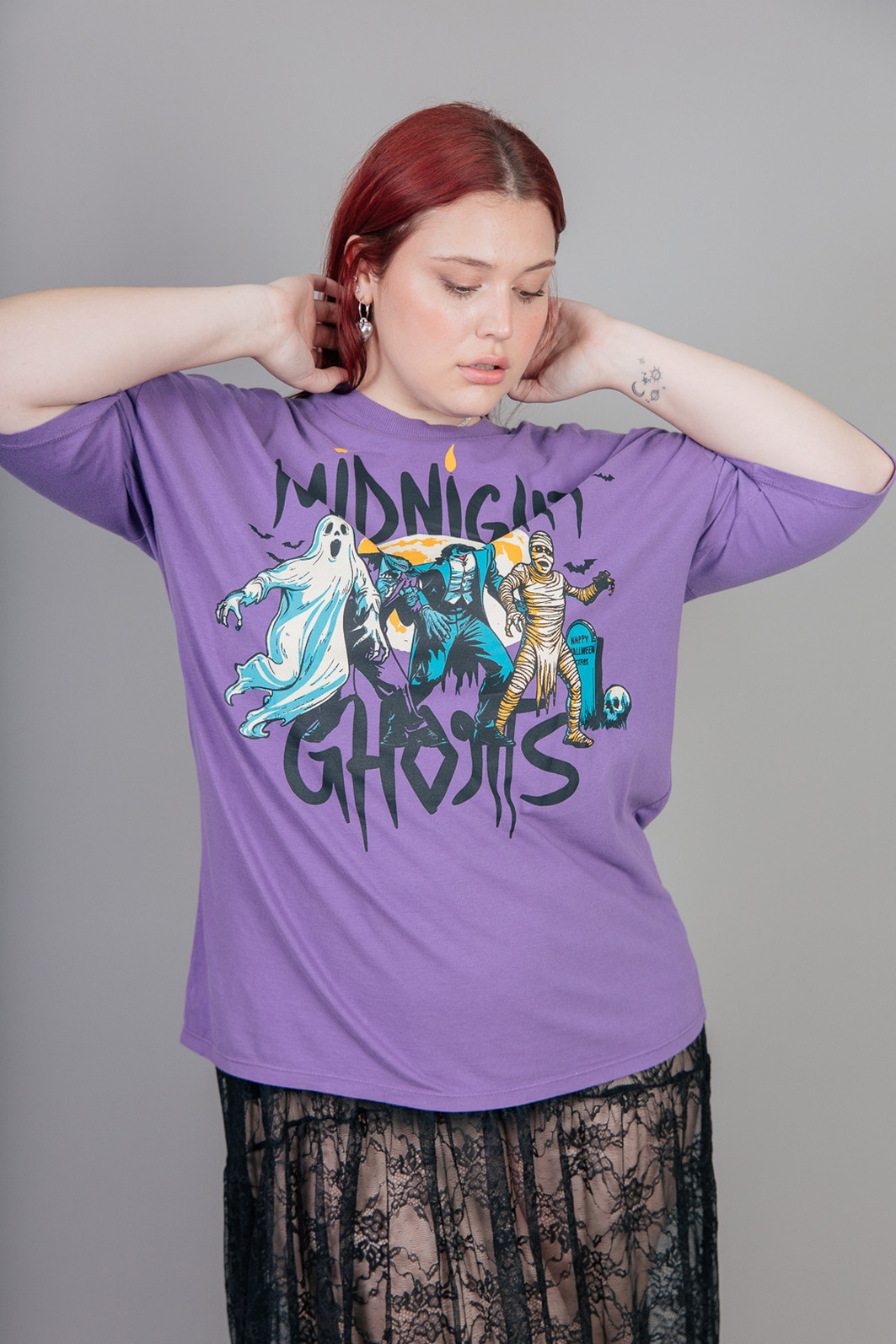 CAMISETA T-SHIRT VINTAGE ROXA MIDNIGHT GHOSTS CAMISETA T-SHIRT VINTAGE ROXA MIDNIGHT GHOSTS