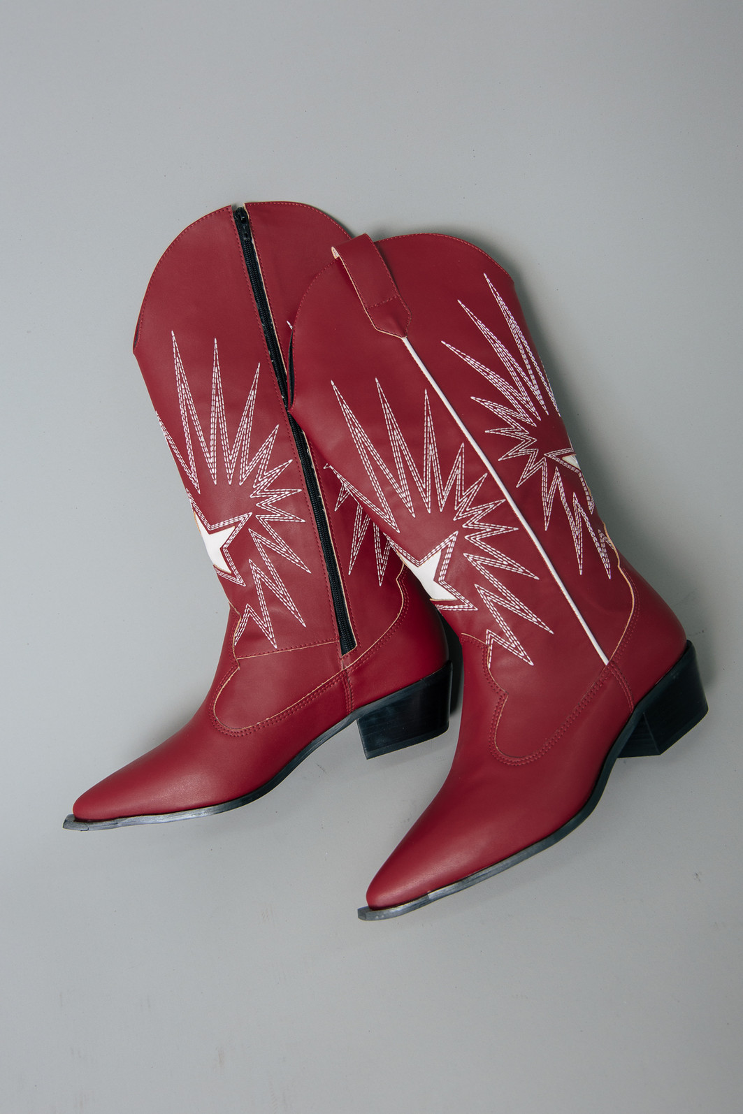 BOTA WESTERN BORDADA SPARKLE VERMELHA